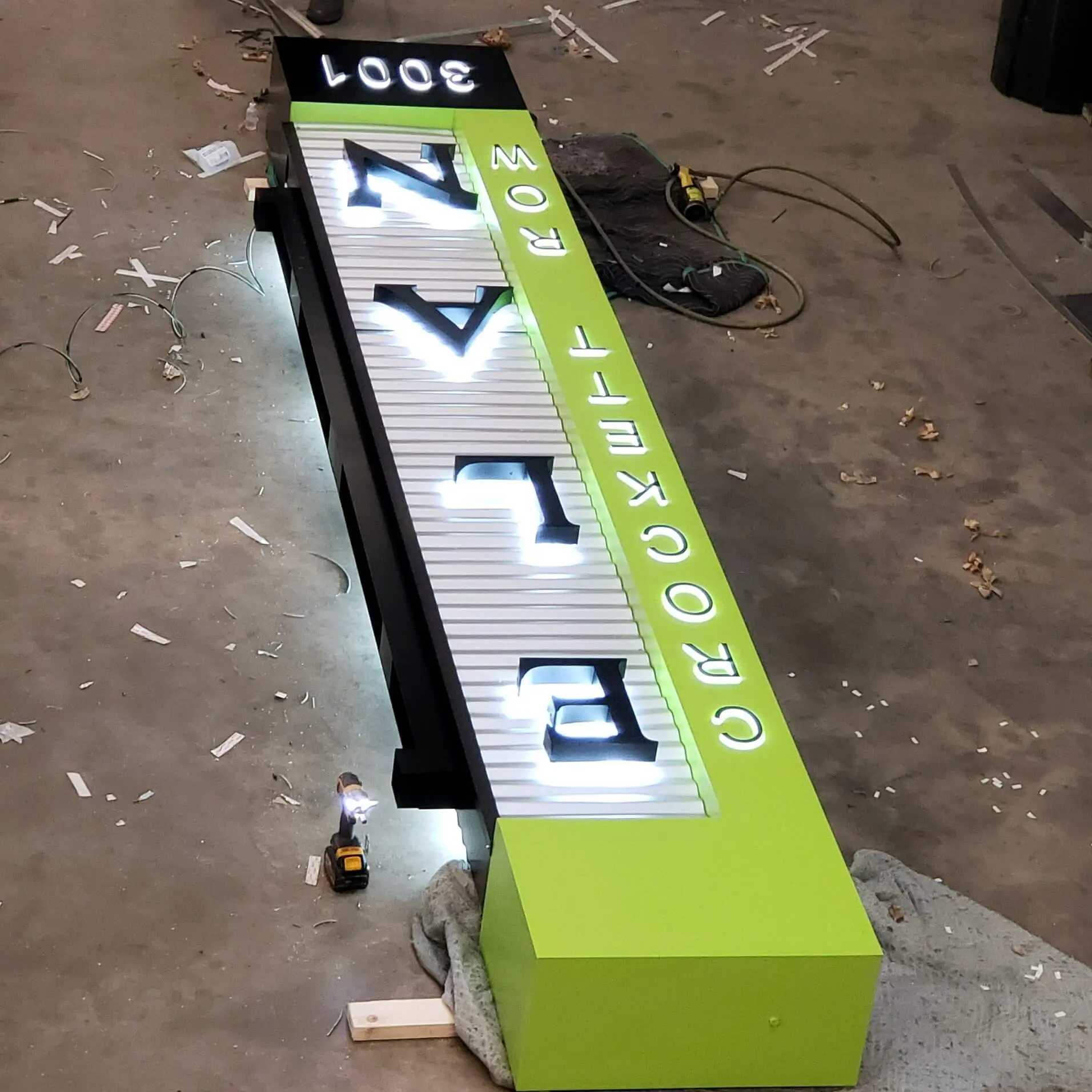 sign design fabrication and installation watauga tx