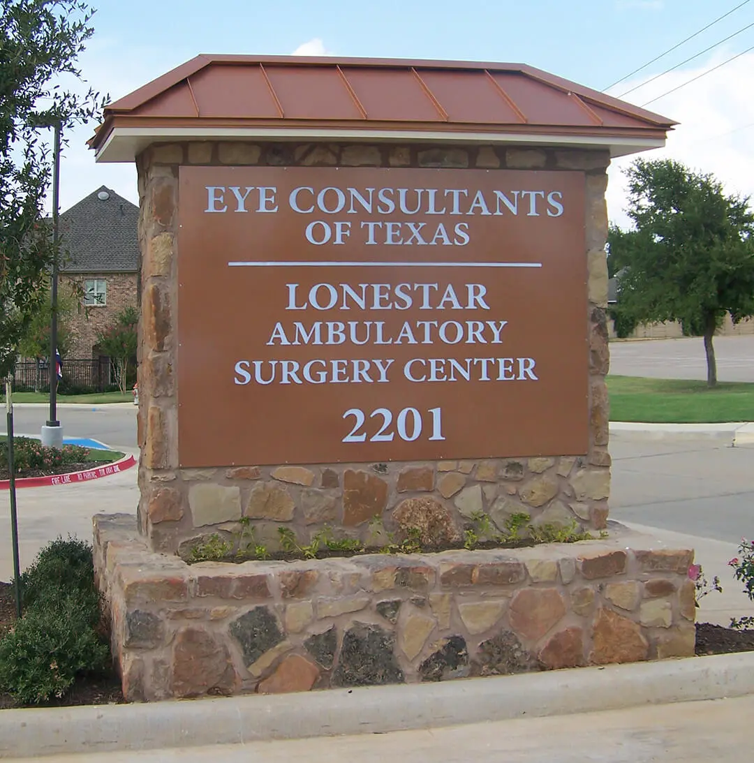 sign gallery 8